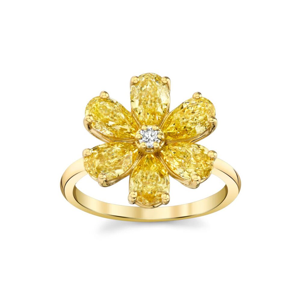 Lab grown diamonds in Cyprus - The Daisy Fancy Yellow or Colorless Pear Cut 6ct / 9ct /12 ct Diamond Ring best quality and price